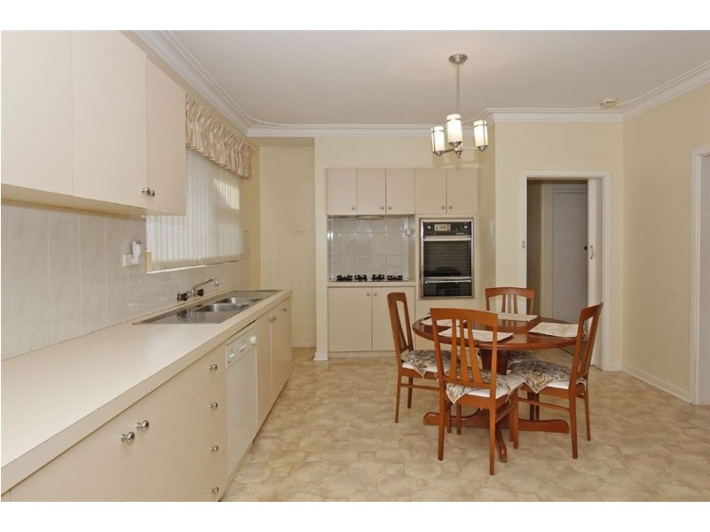 34 Forrest Road, Hamilton Hill WA 6163