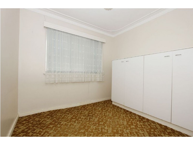 34 Forrest Road, Hamilton Hill WA 6163