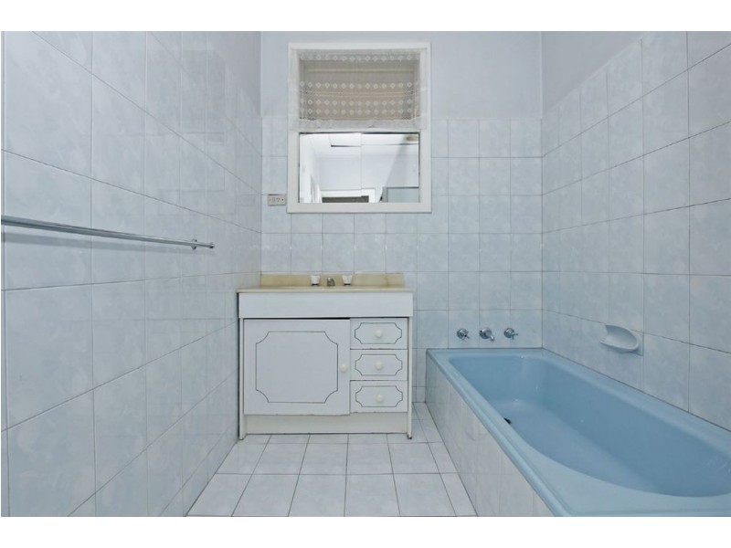 34 Forrest Road, Hamilton Hill WA 6163