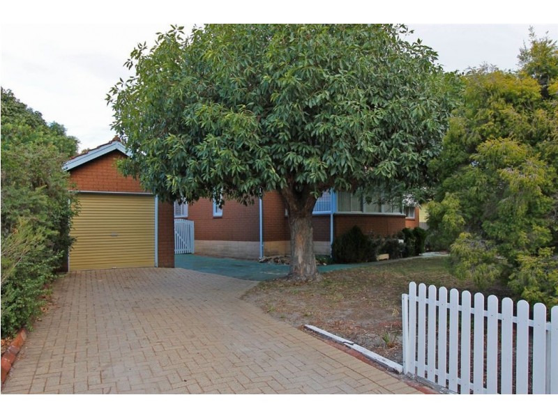 61 Snook Crescent, Hilton WA 6163