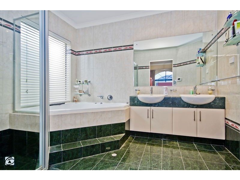 9 Carbine Way, Beeliar WA 6164