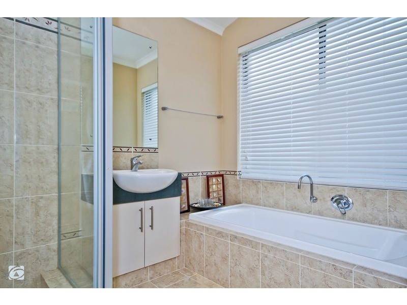 9 Carbine Way, Beeliar WA 6164