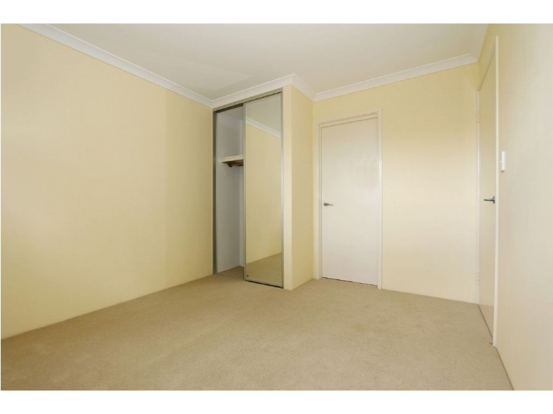 1/6 Preston Way, Balga WA 6061