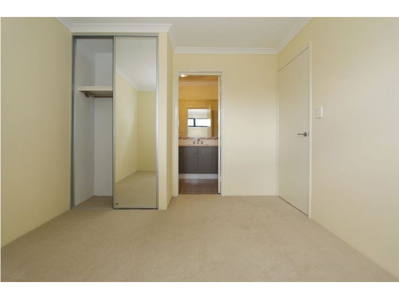 1/6 Preston Way, Balga WA 6061