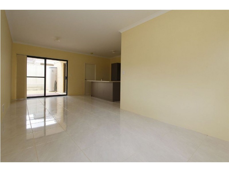 2/6 Preston Way, Balga WA 6061