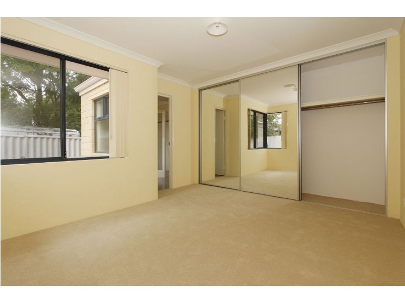 3/6 Preston Way, Balga WA 6061