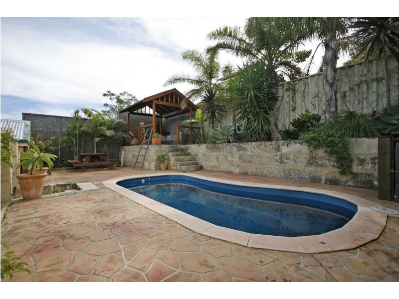 21a Lucas Street, Willagee WA 6156