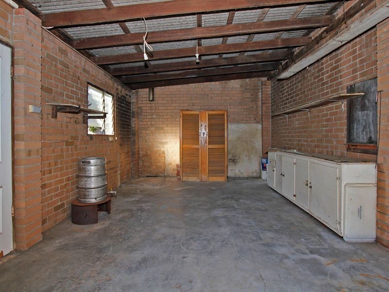 10 Wright Street, White Gum Valley WA 6162