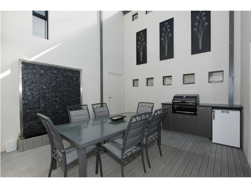 2/60 Spinnaker Heights, Yangebup WA 6164