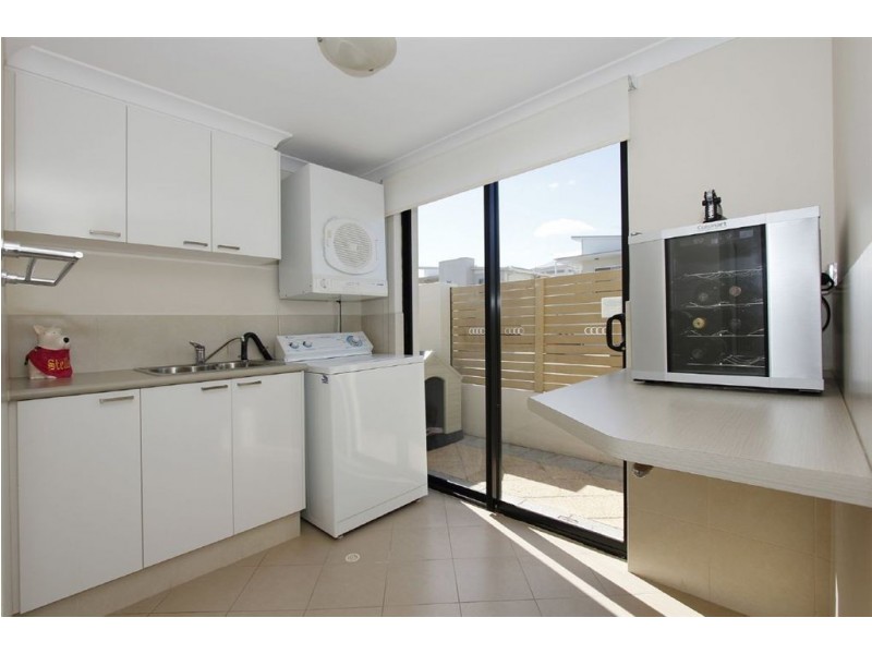 2/60 Spinnaker Heights, Yangebup WA 6164
