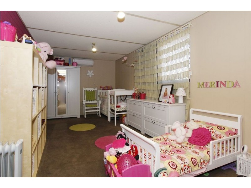 19 Mortlock Street, Hamilton Hill WA 6163