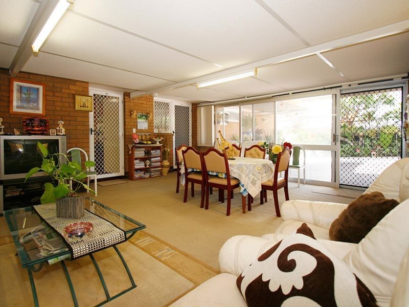 5 Glendower Way, Spearwood WA 6163