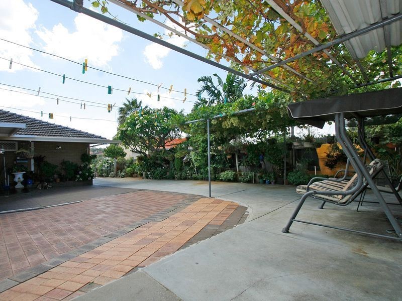 5 Glendower Way, Spearwood WA 6163