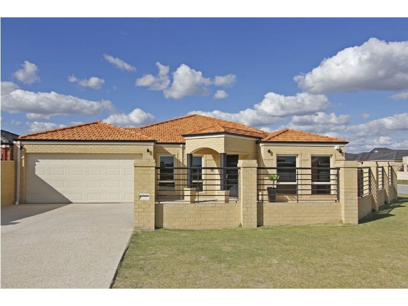 35 Tindal Avenue, Yangebup WA 6164