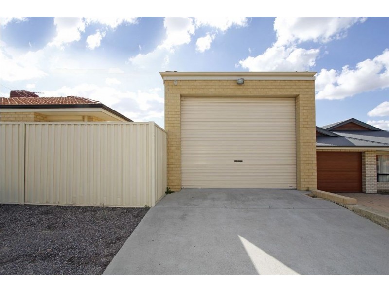 35 Tindal Avenue, Yangebup WA 6164