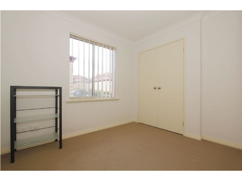 3/2 Mainsail Terrace, Yangebup WA 6164