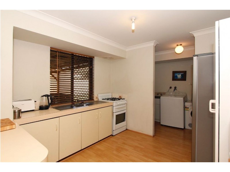 2 Moondarra Circle, South Lake WA 6164