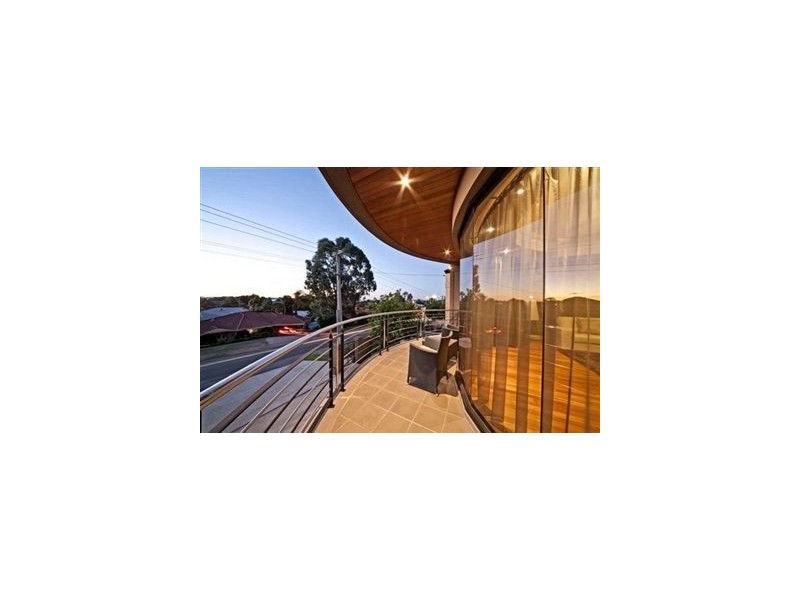 42b Doney Street, Alfred Cove WA 6154