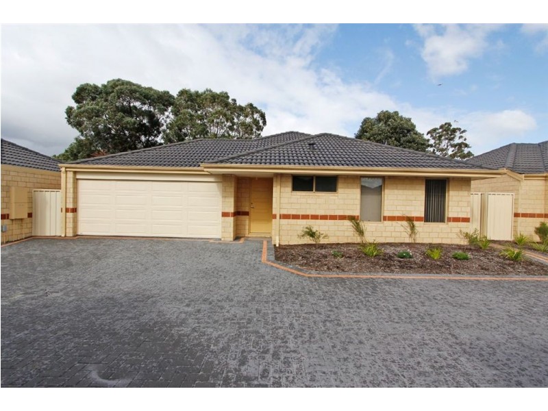 7/16 Andrea Way, Queens Park WA 6107