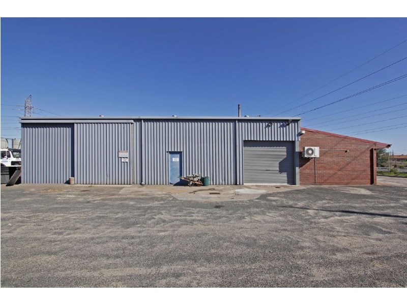 24 Burlington Street, Naval Base WA 6165