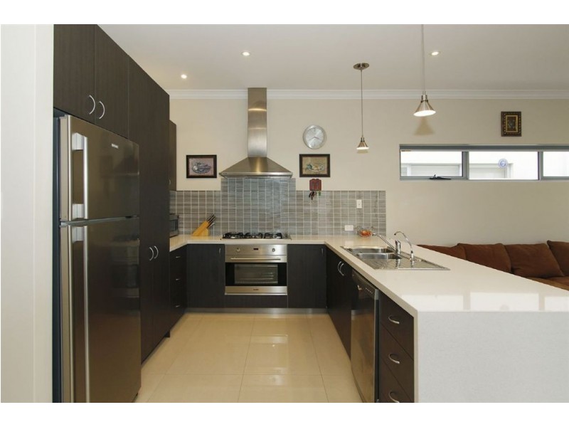 3/303 High Street, Fremantle WA 6160