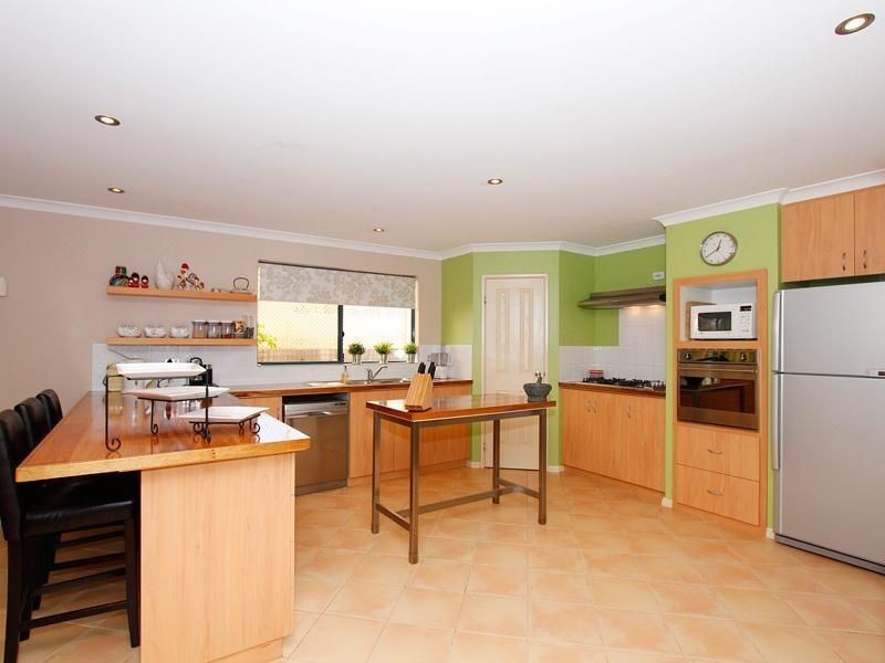 26 Recreation Road, Hamilton Hill WA 6163