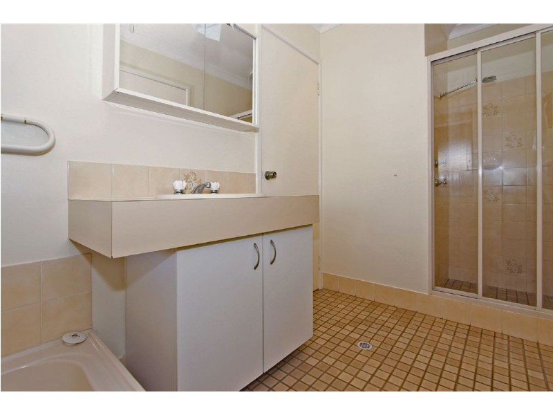 1a Deering Street, Beaconsfield WA 6162