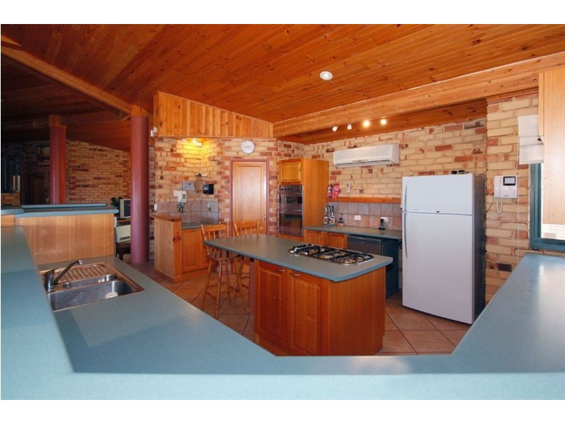 21 Arlington Loop, Coogee WA 6166