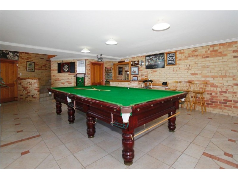 21 Arlington Loop, Coogee WA 6166