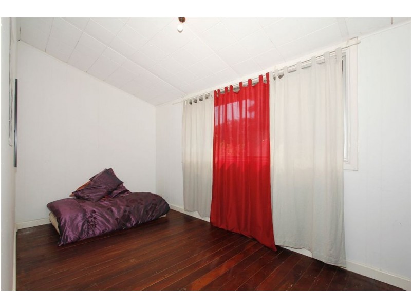 7 Butson Street, Hilton WA 6163