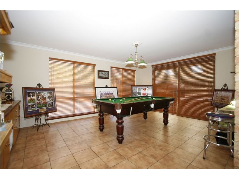 10 Crofter Court, Wellard WA 6170