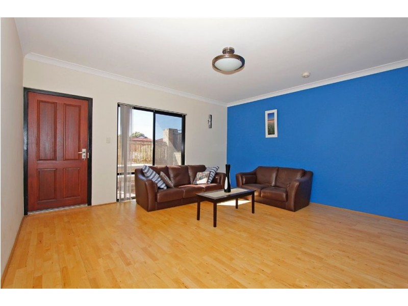 4/7 Bellion Drive, Hamilton Hill WA 6163