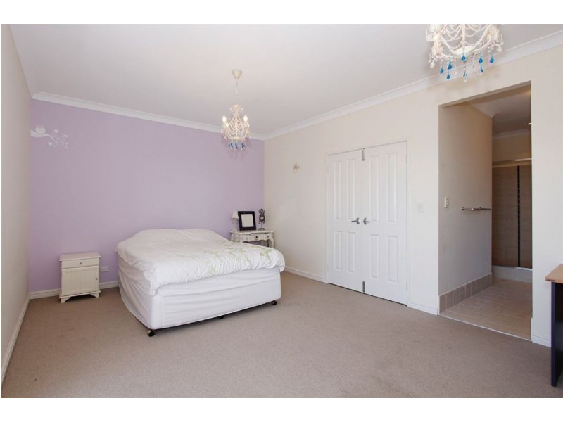 4/7 Bellion Drive, Hamilton Hill WA 6163