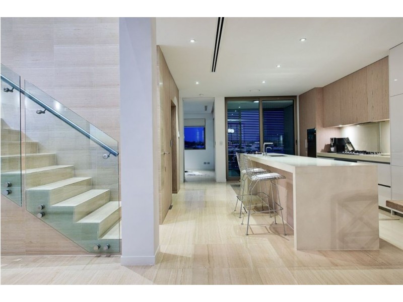 18b/23 Ocean Drive, North Coogee WA 6163