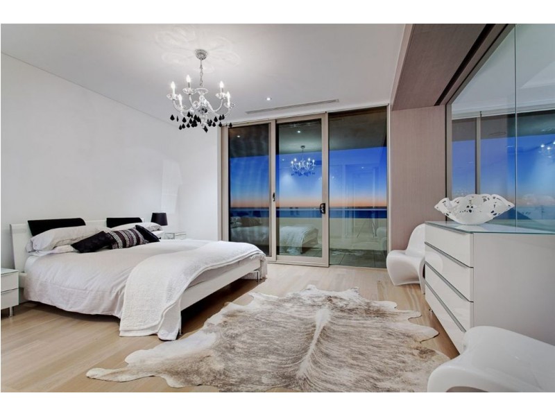 18b/23 Ocean Drive, North Coogee WA 6163