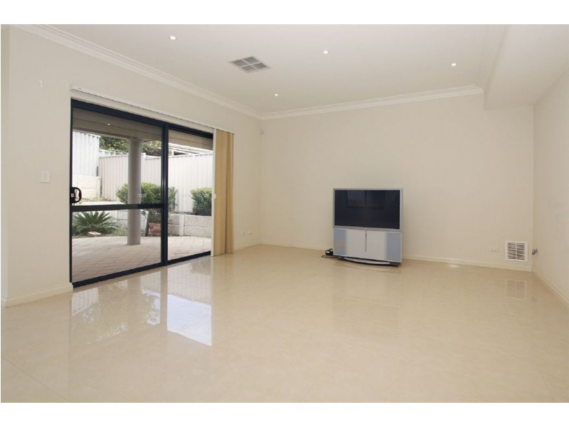 76 Swan Road, Attadale WA 6156