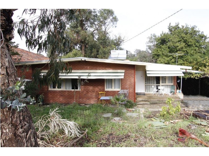 15 Antonio Street, Coolbellup WA 6163