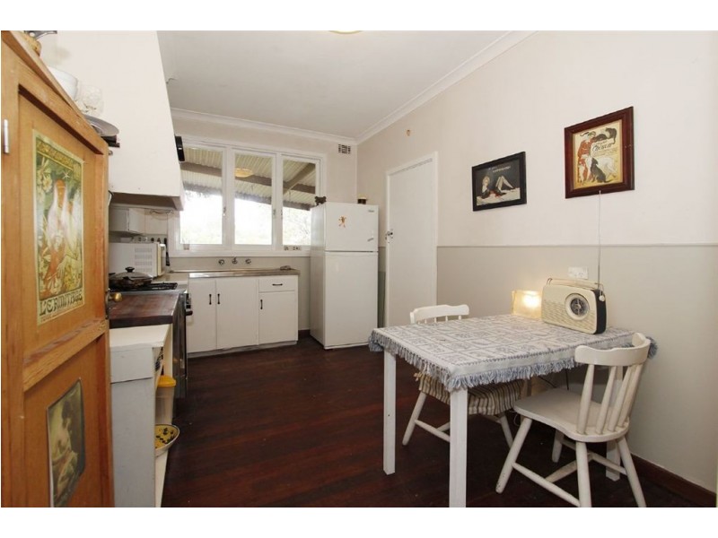 15 Antonio Street, Coolbellup WA 6163