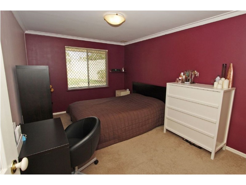 207 Riseley Street, Booragoon WA 6154