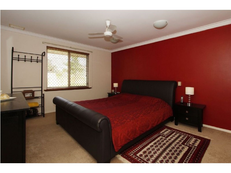 207 Riseley Street, Booragoon WA 6154