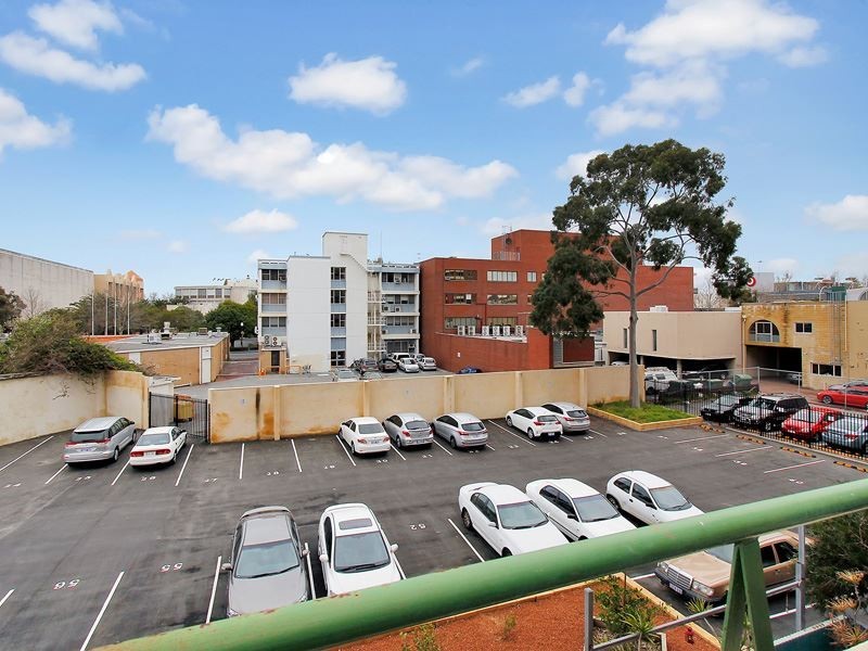 211/23 Adelaide Street, Fremantle WA 6160