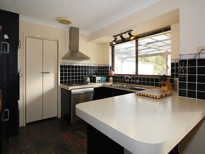 9 Potter Court, Spearwood WA 6163