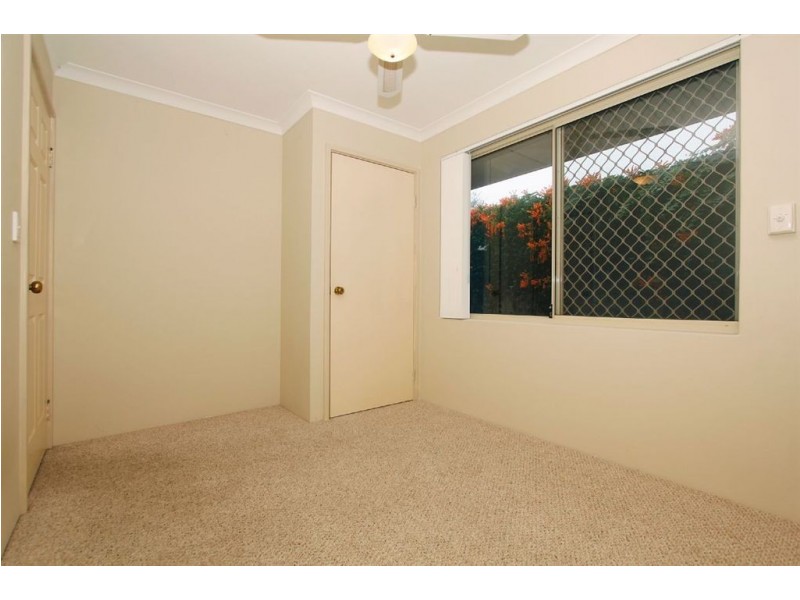 11A Howson Street, Hilton WA 6163