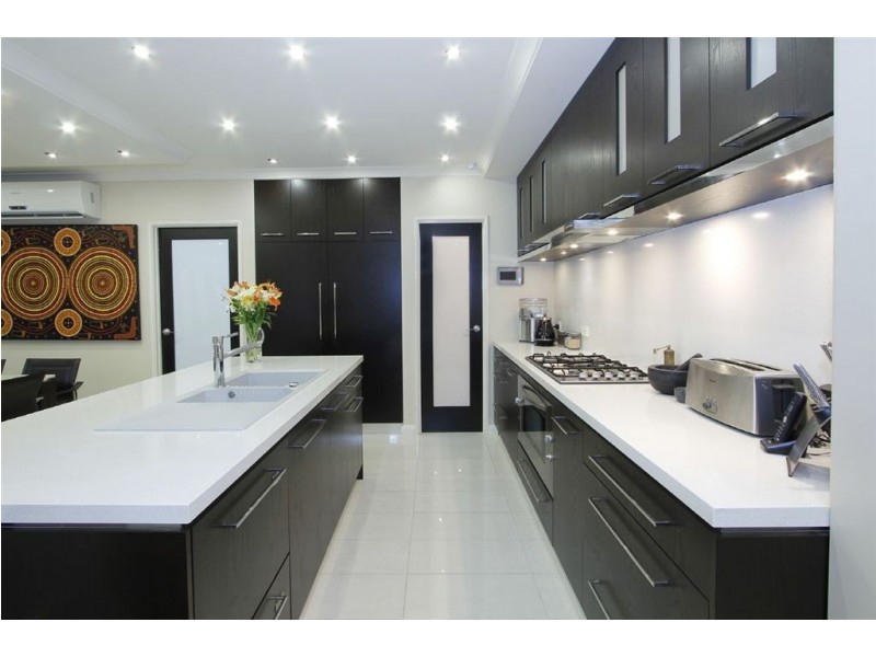 39 Birchley Road, Yangebup WA 6164