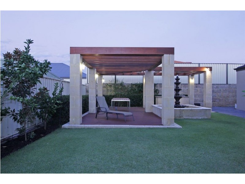 39 Birchley Road, Yangebup WA 6164