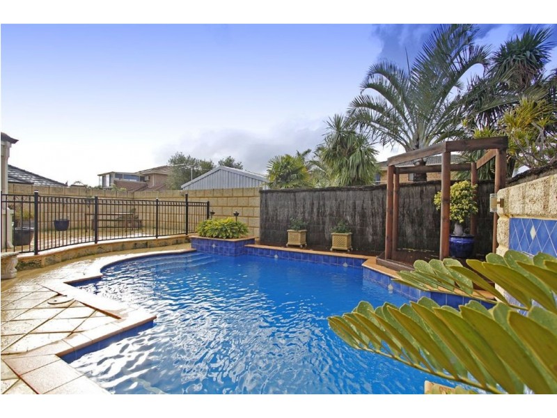 39 Amity Boulevard, Coogee WA 6166