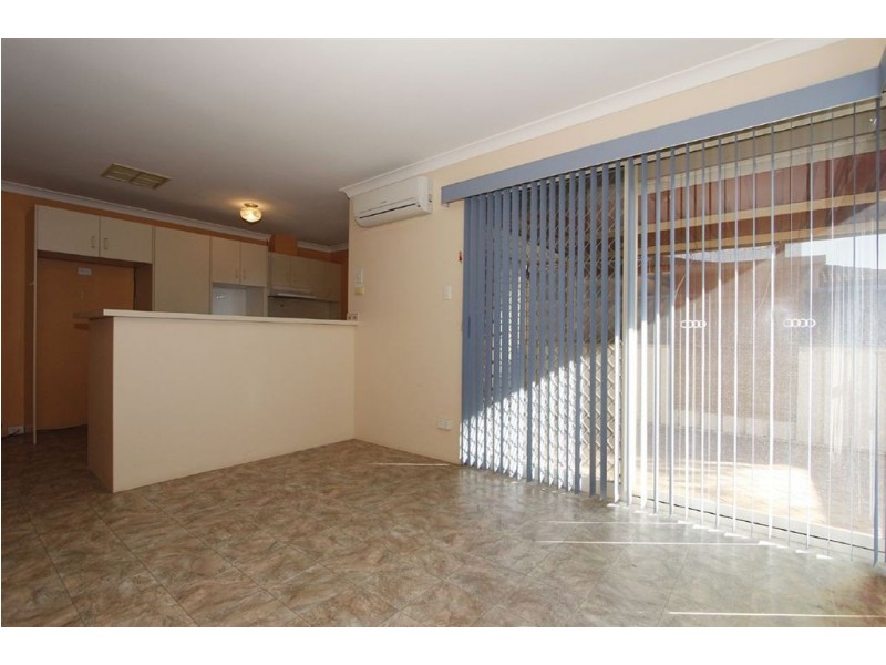 10b Lupin Way, Coogee WA 6166