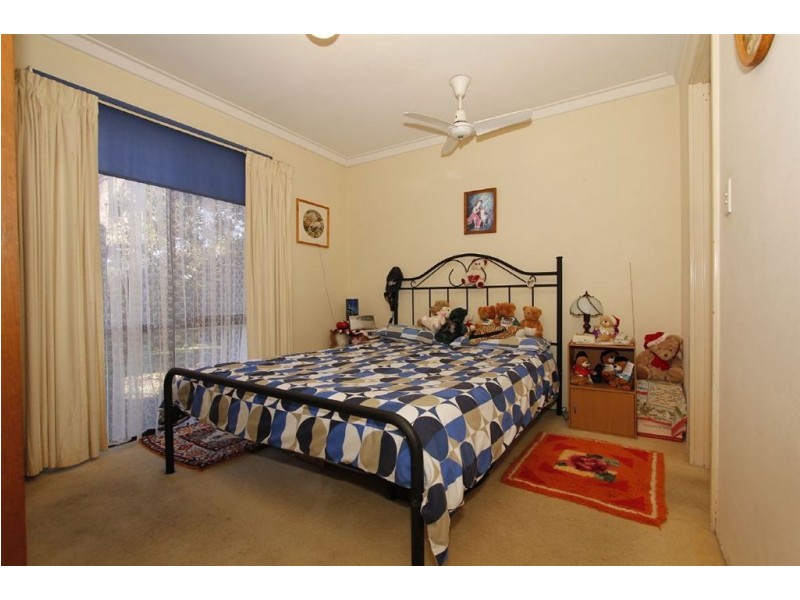 6 Manberry Way, Yangebup WA 6164