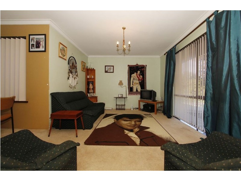 6 Manberry Way, Yangebup WA 6164