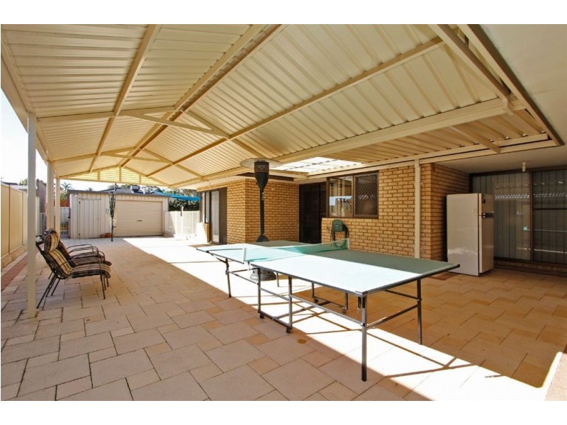3 Lamb Place, Munster WA 6166